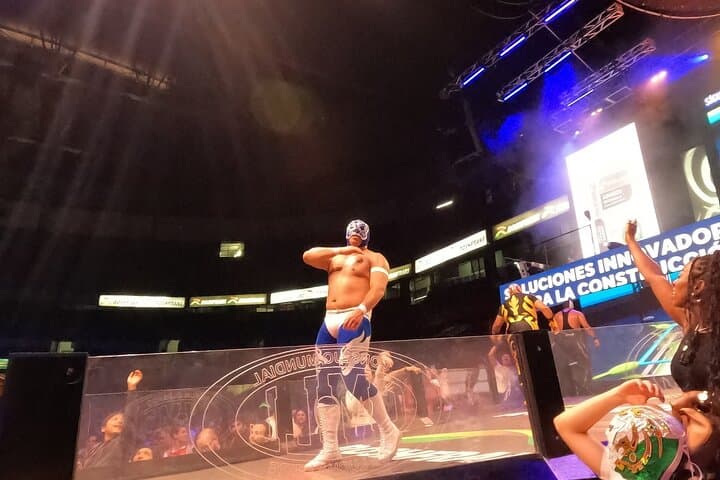 Private Lucha Libre Tour at Arena Mexico
