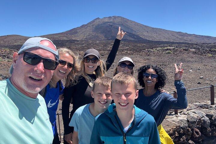 Vulkanwanderung und Lavahöhle im Teide Nationalpark. Kostenlose Abholung.