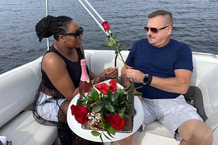 Romance sur l'eau pour les couples de Miami