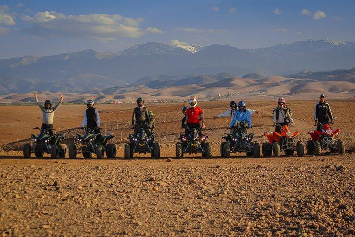 Agafay Desert Fyrhjuling Camel Ride Middag och Live Show