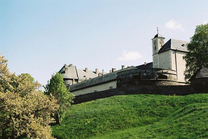 Zeitlose Slowakei Schlösser Kunst und Panoramablick