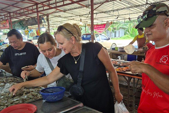 Khao Lak Thai Kochkurs mit Marktführung & eigenem Menü