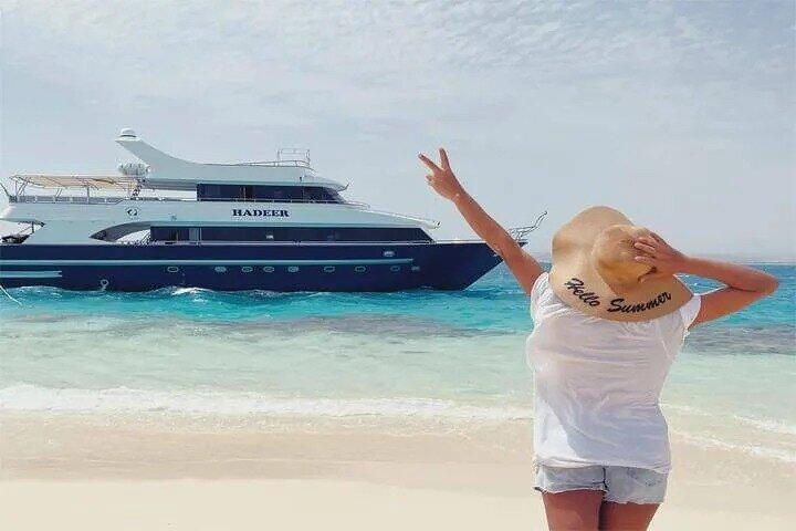 Hamata eiland Volledige dag boot Reizen met lunch - Marsa Alam