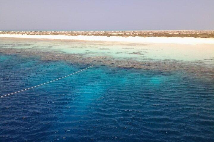 Hamata eiland Volledige dag boot Reizen met lunch - Marsa Alam