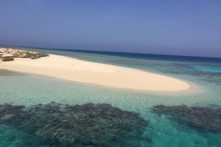 Hamata eiland Volledige dag boot Reizen met lunch - Marsa Alam