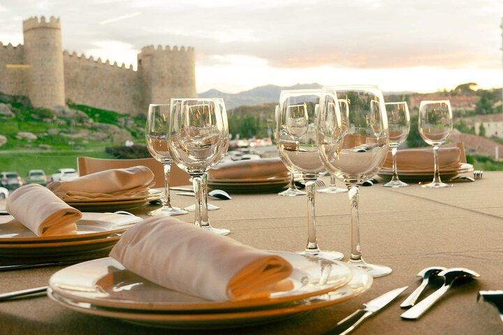 Dagtrip naar Toledo Segovia Alcazar en Avila Muren vanuit Madrid