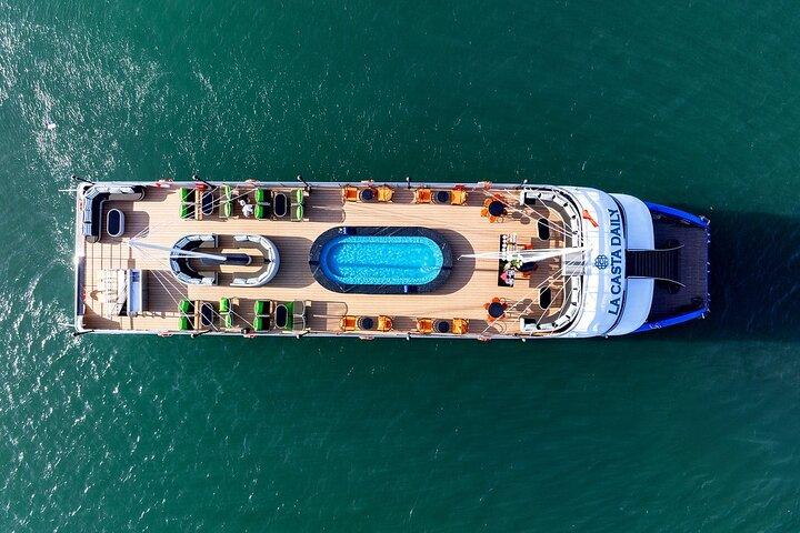 Tour di un giorno di lusso in crociera giornaliera a La Casta a Halong Bay 2025 - 2026