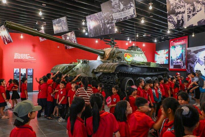 Hanoi: Military History Museum & Historical Highlight