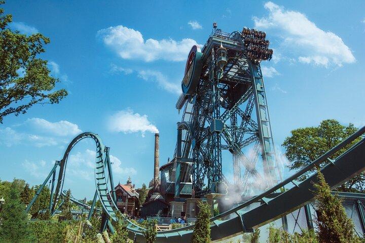 アムステルダムからのエフテリングテーマパーク送迎とチケット