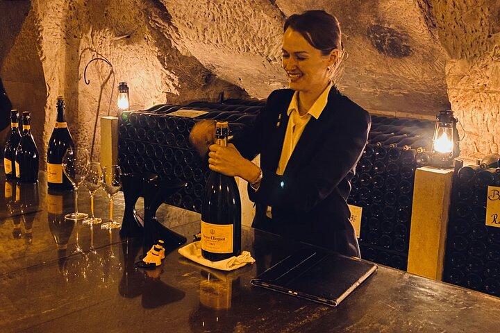 Veuve Clicquot Champagneproeverijen Kelders Privéreis vanuit Parijs