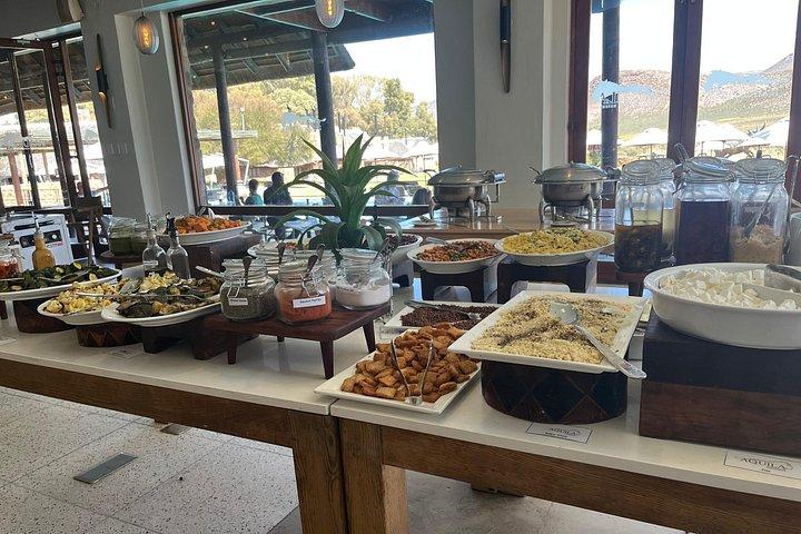Aquila Big 5 Safari and Wine Tasting Day Tour – From Cape Town