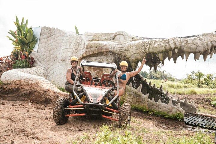 Bali Buggy UTV Adventure con rafting y almuerzo en el río Ubud
