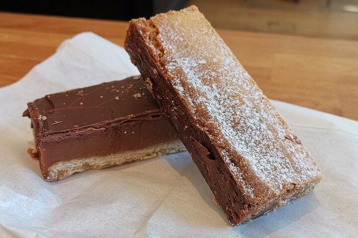 Vancouver: Gastown Food Tour with 6 Authentic Local Food Tastings