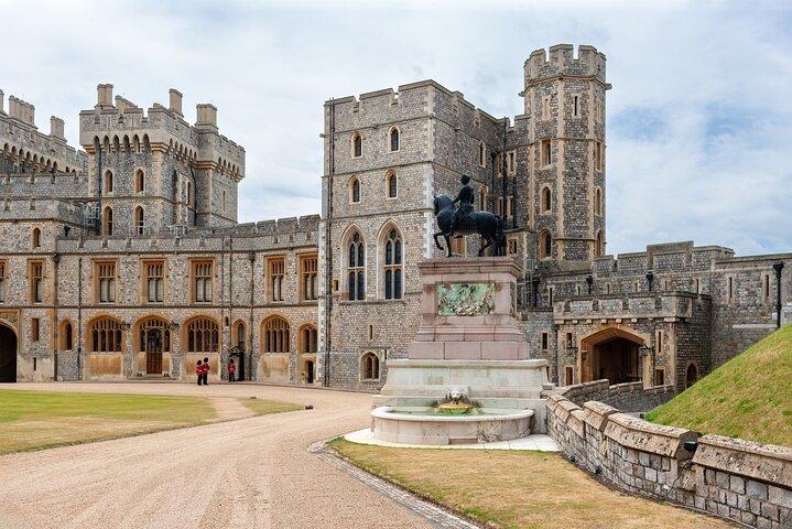 Private Tour durch Stonehenge und Windsor Castle