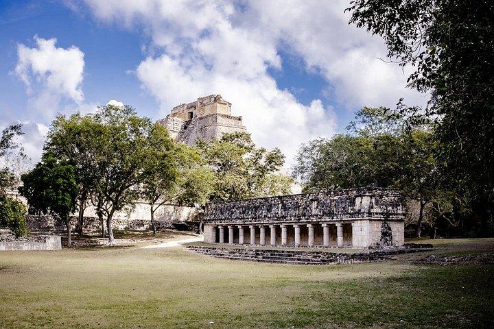 Uxmal、2つのアメージングセノーテ＆メリダからローカルフードツアー