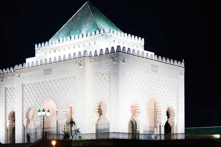 visite nocturne à rabat city avec guide agréé et véhicule premium