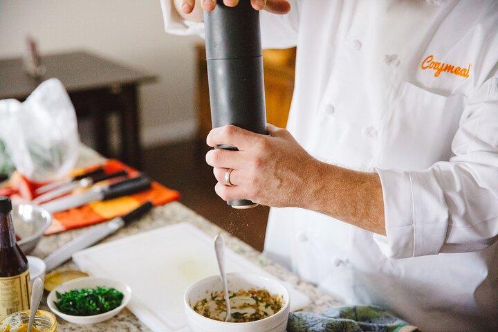 Clase de Cocina Española de Tapas + Vino Ilimitado (6 - Platos de Comida)