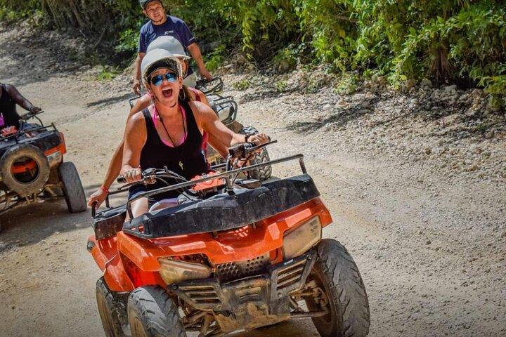 Jungle Adventure Zipline, ATV Shared Experiencek e Cenote