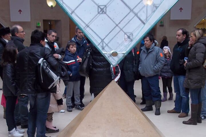 Louvre Guided Tour with licenced Guide