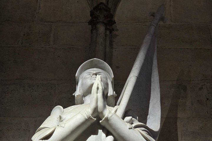 Paris: Louvre Museum Mona Lisa & Highlights Guided Tour