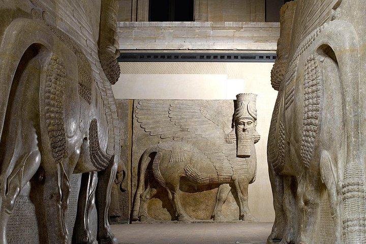 Paris: Louvre Museum Mona Lisa & Highlights Guided Tour