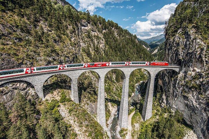 スイス旅行パススイス全土の鉄道バスが乗り放題