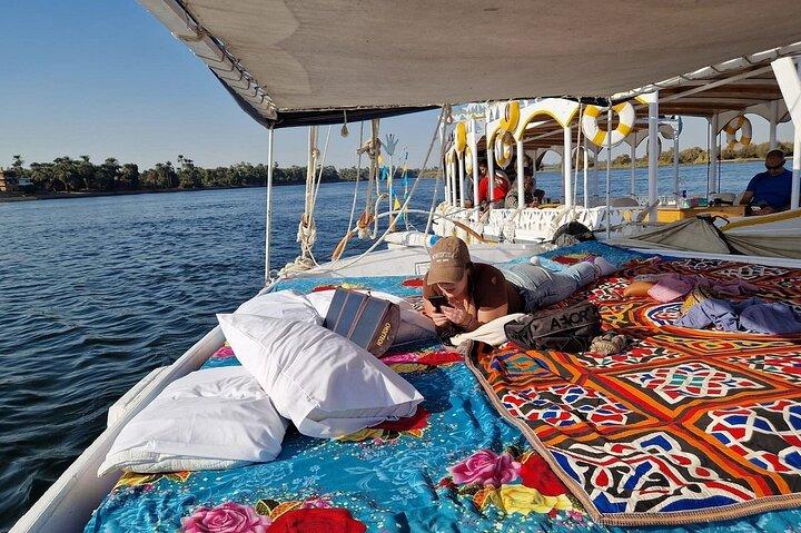 Felucca-reis van 3 nachten Luxor naar Aswan met maaltijden