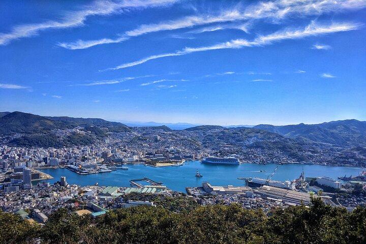 Nagasaki Highlights Private Halbtagestour mit dem Auto
