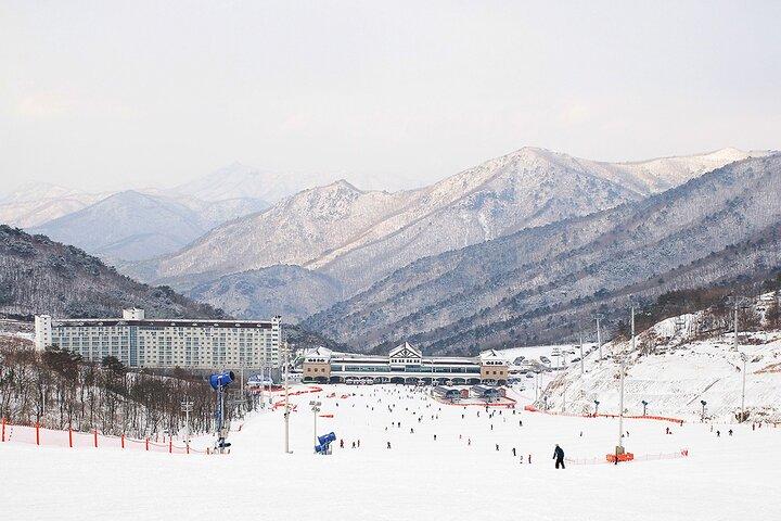 Elysian Ski resort e tour di un giorno nella valle del ghiaccio di Eobi da Seul