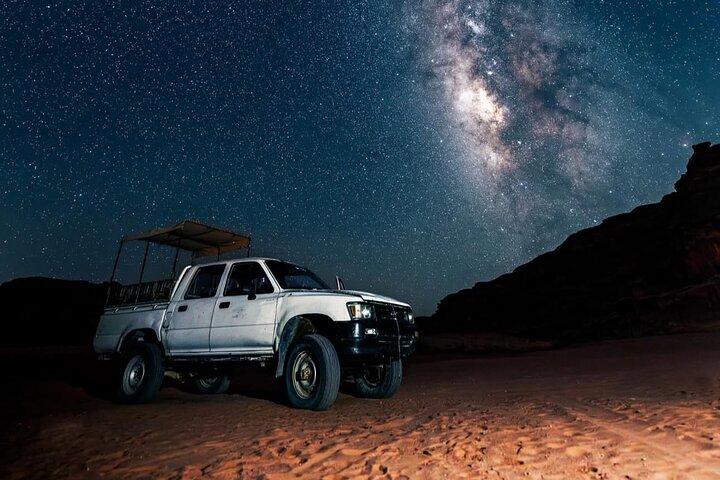 4h Jeep Tour + Bedouin Night (Dinner & Breakfast)