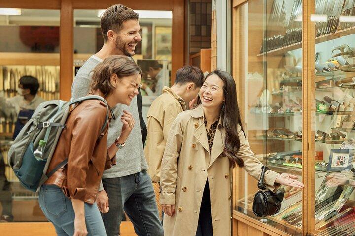 Osaka Shopping Experience with a Local – Private & Personalized