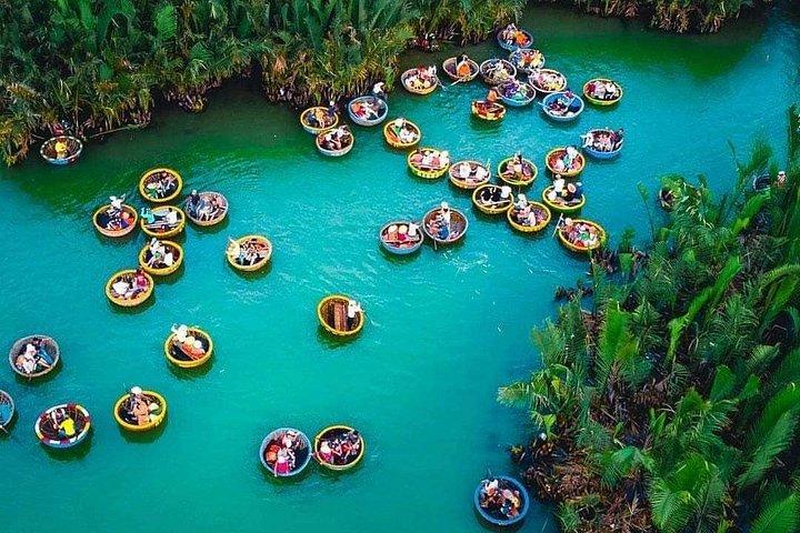 大理石の山々、リン・オン・パゴダ、ココナッツジャングル・ヴァ・ホイアン市