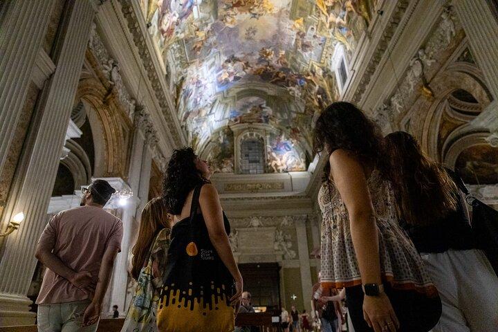 Roma di notte: tour guidato a piedi della città per piccoli gruppi