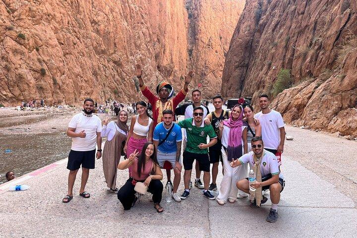 Tour di 4 giorni da Marrakech al deserto del Sahara con giro in cammello