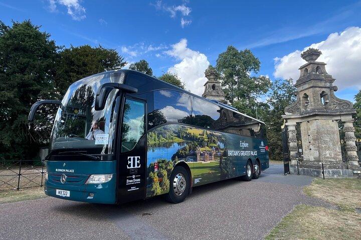 ロンドン発コッツウォルズとブレナム宮殿日帰り旅行