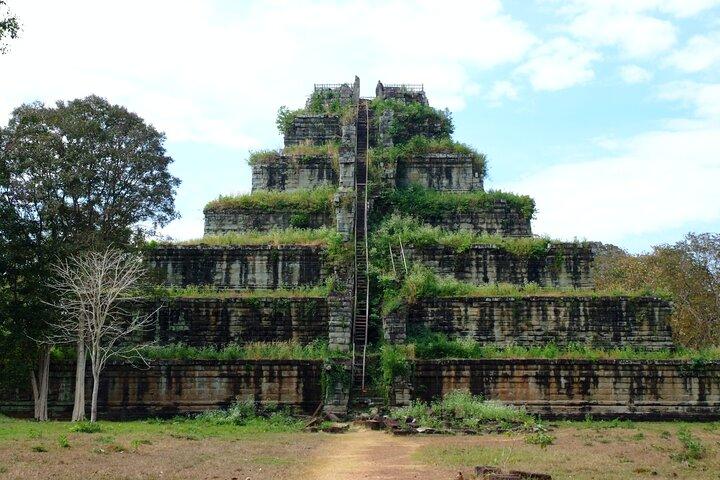 Beng Mealea and Koh Ker Temples Private Tour