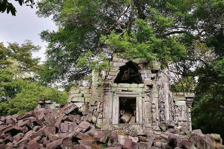 Beng Mealea and Koh Ker Temples Private Tour