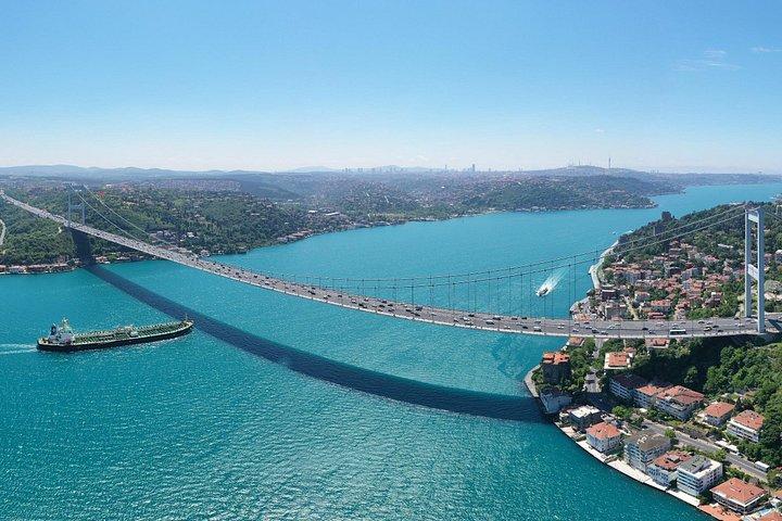 Istanbul City Tour Europe and Asia and Bosphorus in One Day