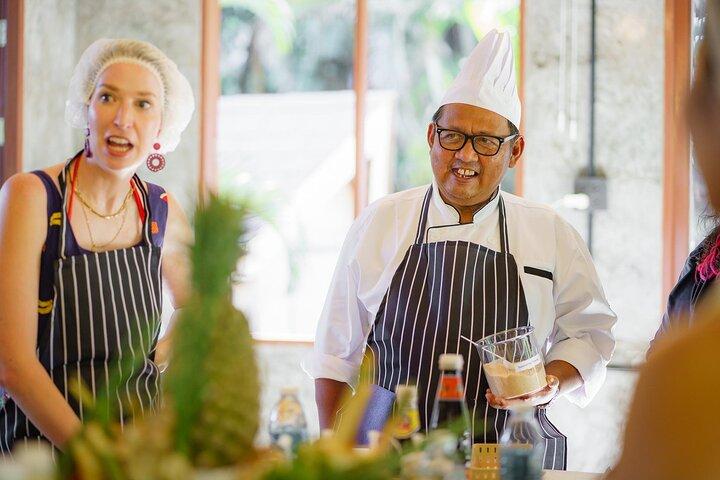 Railay: Small-Group Cooking Class in Krabi with Transfers