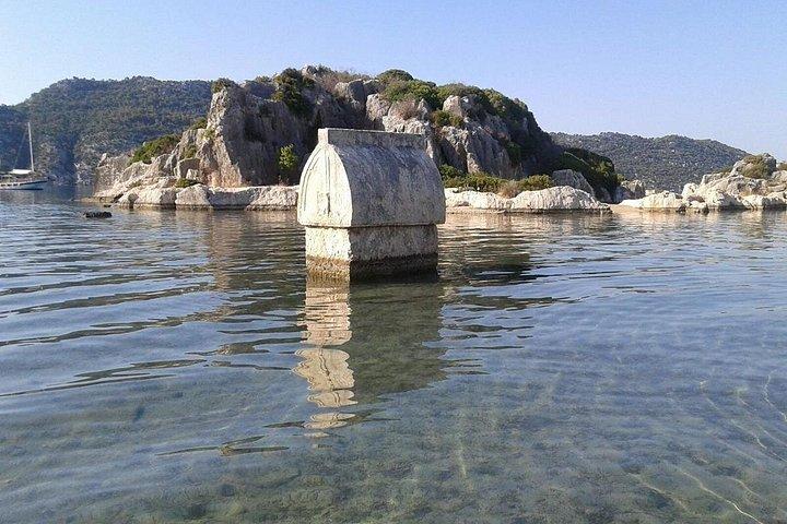オールインクルーシブプライベートデムレ,マイラ,ケコバ島サンケンシティ