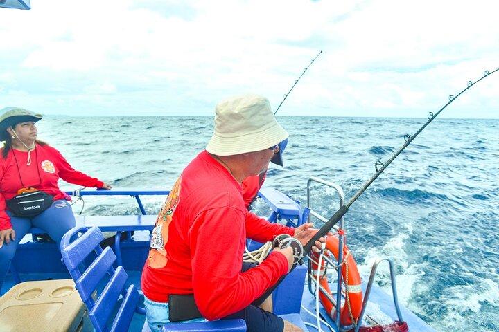 Racha Island Dia inteiro de pesca e trolling de Phuket