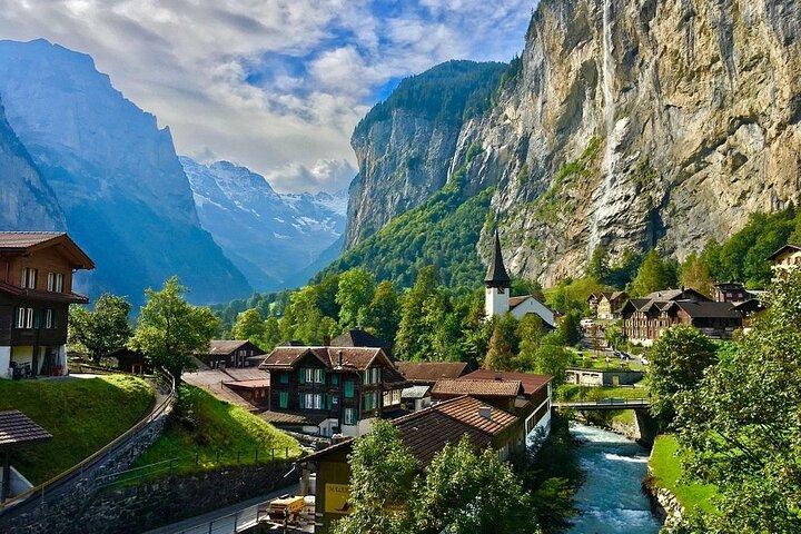 De Bâle : Alpes suisses, Lauterbrunnen, Grottes de Beatus Petit groupe