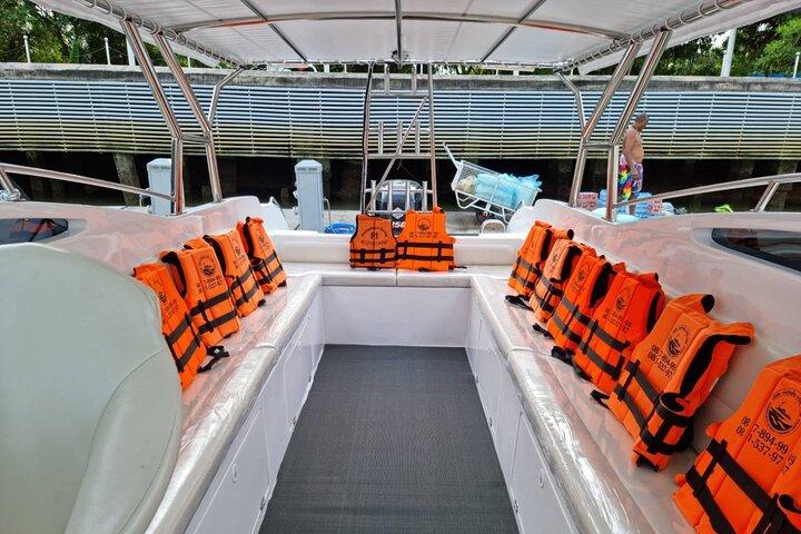 Visite privée de Phi Phi Early Bird Premium Tour en bateau à moteur