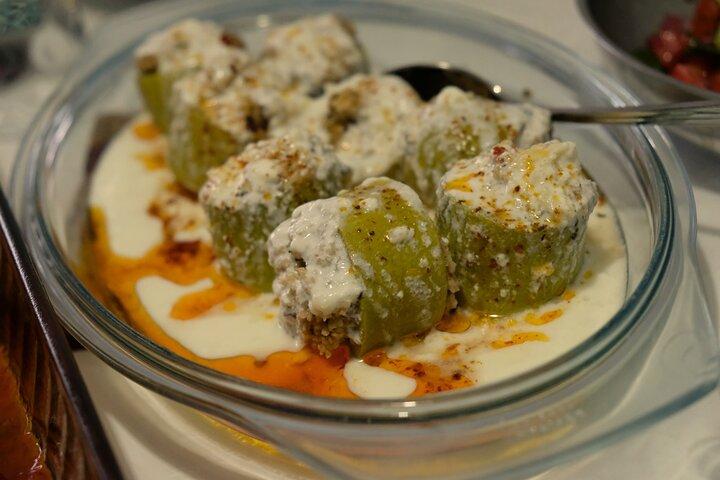 Authentisches Abendessen Kochen mit einer einheimischen Familie in Izmir
