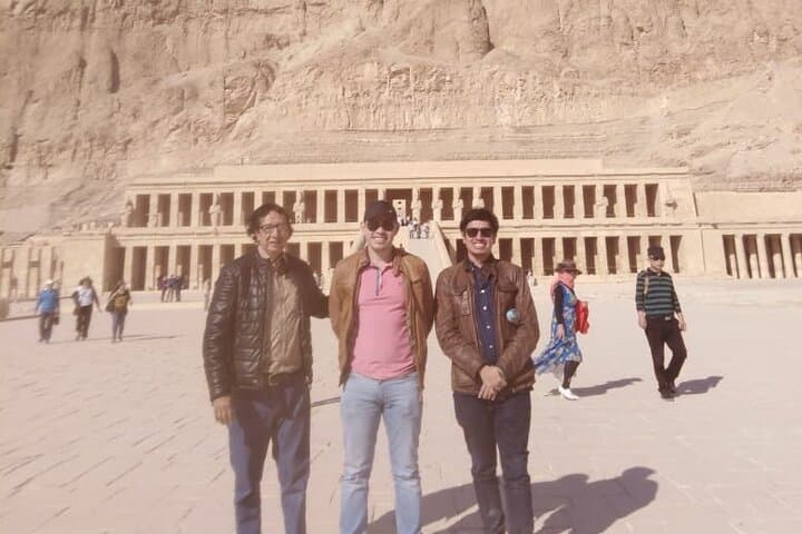Luxor Day Tour: Valley of Kings & Hatshepsut Temples & habu templ