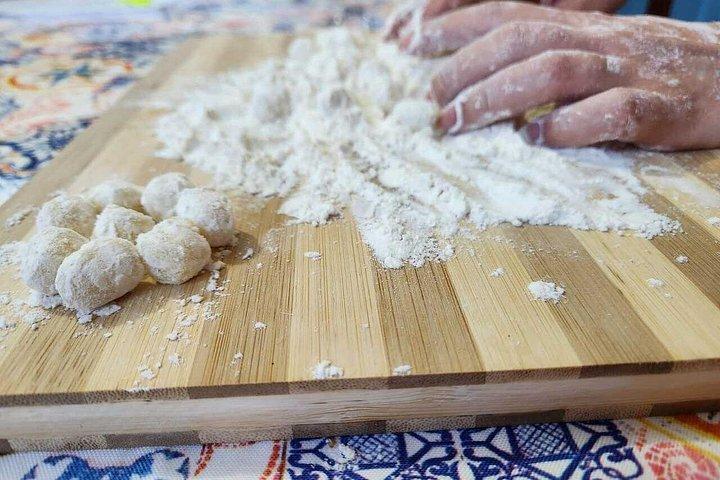 プライアーノ・ホームレストラン：アマルフィの陸または海のメニューを使った料理教室