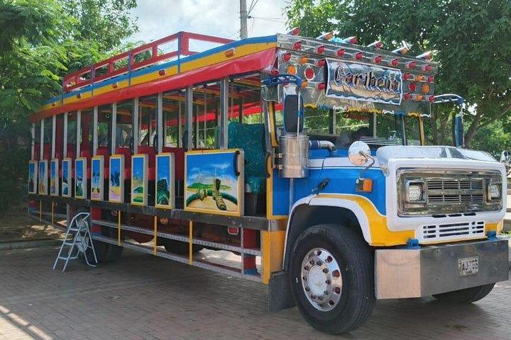 カルタヘナガイド付き市内観光とサンフェリペ城