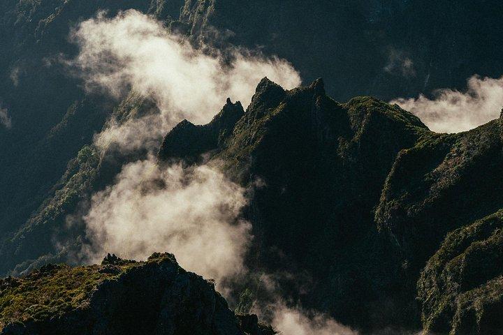 マデイラ島の山頂への移動 - ピコ・ド・アリエイロとピコ・ルイヴォ