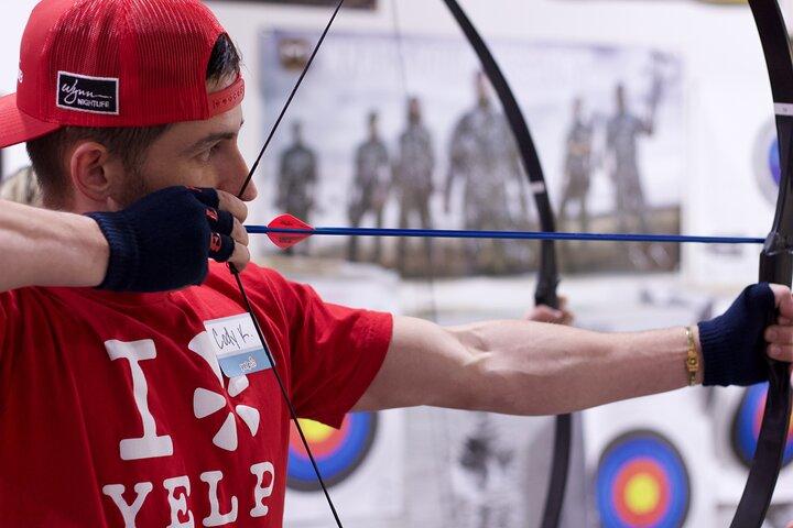 One Hour Las Vegas Archery Range Experience with Equipment