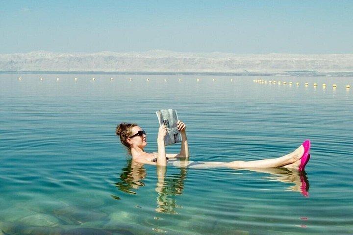 Jerash and Dead Sea with Resort Access & Lunch